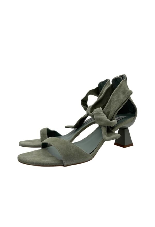 PRADA MÉXICO - KITTEN HEELS GAMUZA